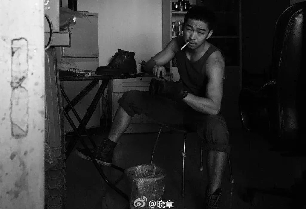 电影人物小犹太_电影人物小传怎么写_小人物电影