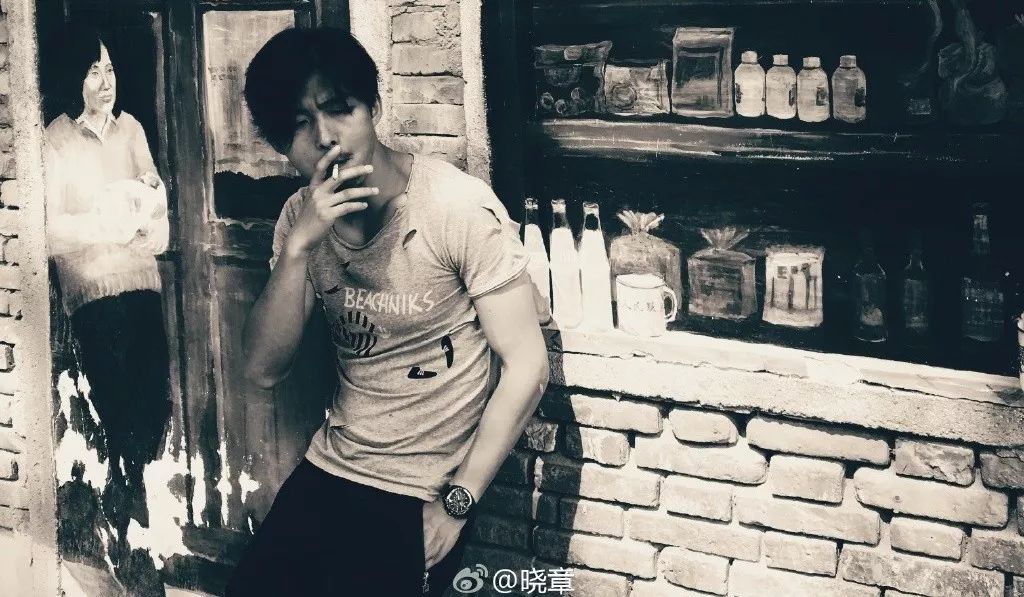 小人物电影_电影人物小传怎么写_电影人物小犹太